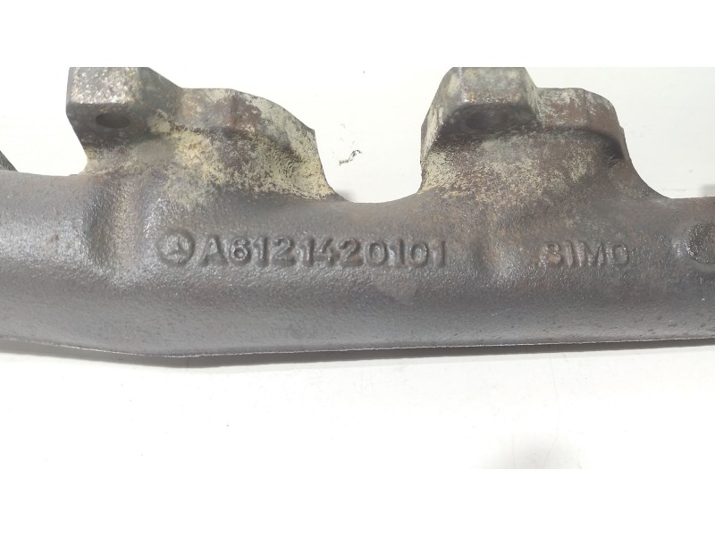 Recambio de colector escape para mercedes-benz clase m (w163) ml 270 cdi (163.113) referencia OEM IAM A6121420101  