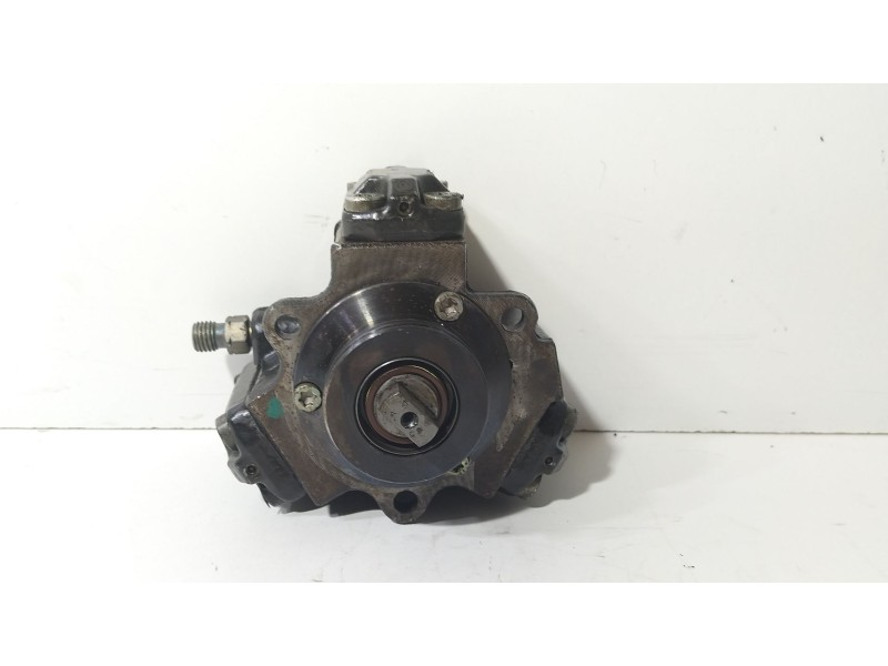 Recambio de bomba inyeccion para mercedes-benz clase m (w163) ml 270 cdi (163.113) referencia OEM IAM A6120700001  