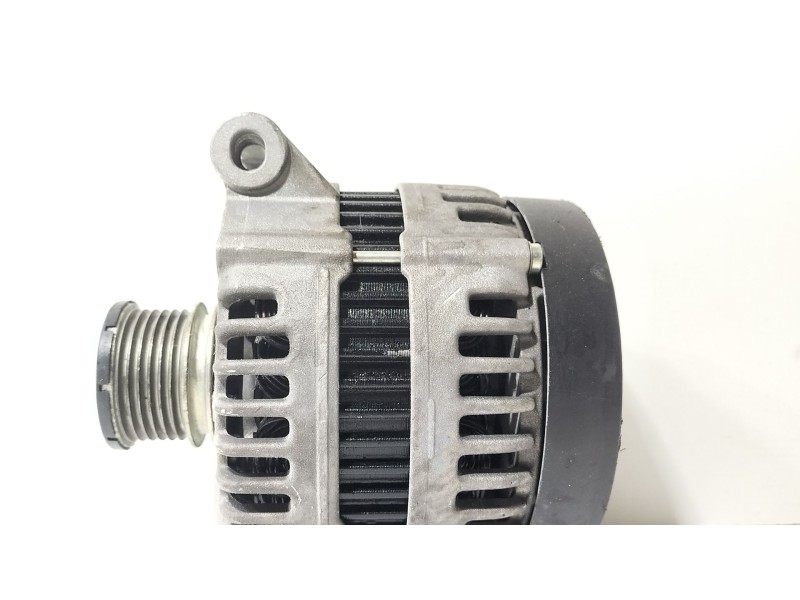Recambio de alternador para mini mini (r56) cooper referencia OEM IAM 0121615027  