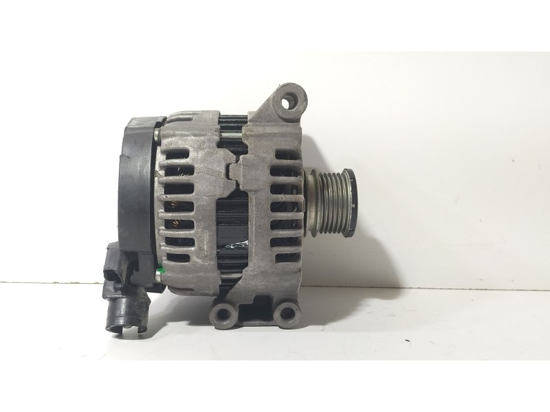 Recambio de alternador para mini mini (r56) cooper referencia OEM IAM 0121615027  