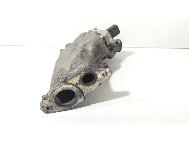 Recambio de tubo para mercedes-benz clase e (w212) e 200 cdi / bluetec (212.005, 212.006) referencia OEM IAM A6511402108  