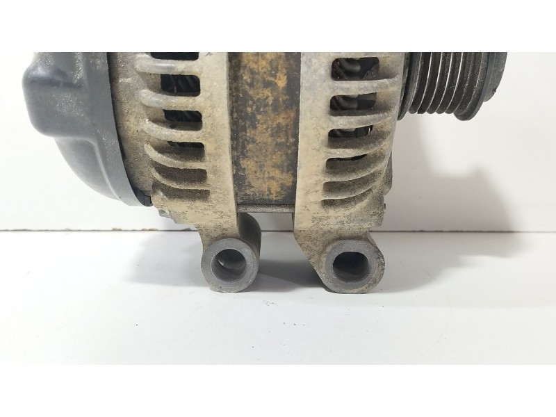 Recambio de alternador para land rover discovery iv (l319) 3.0 sdv6 4x4 referencia OEM IAM AH2210300AB  