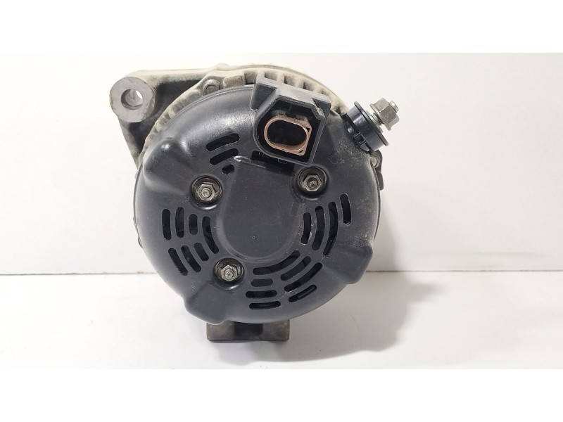 Recambio de alternador para land rover discovery iv (l319) 3.0 sdv6 4x4 referencia OEM IAM AH2210300AB  