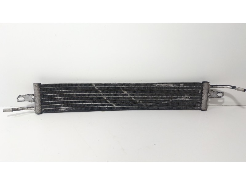 Recambio de radiador aceite para land rover discovery iv (l319) 3.0 sdv6 4x4 referencia OEM IAM 7H329N103AC  
