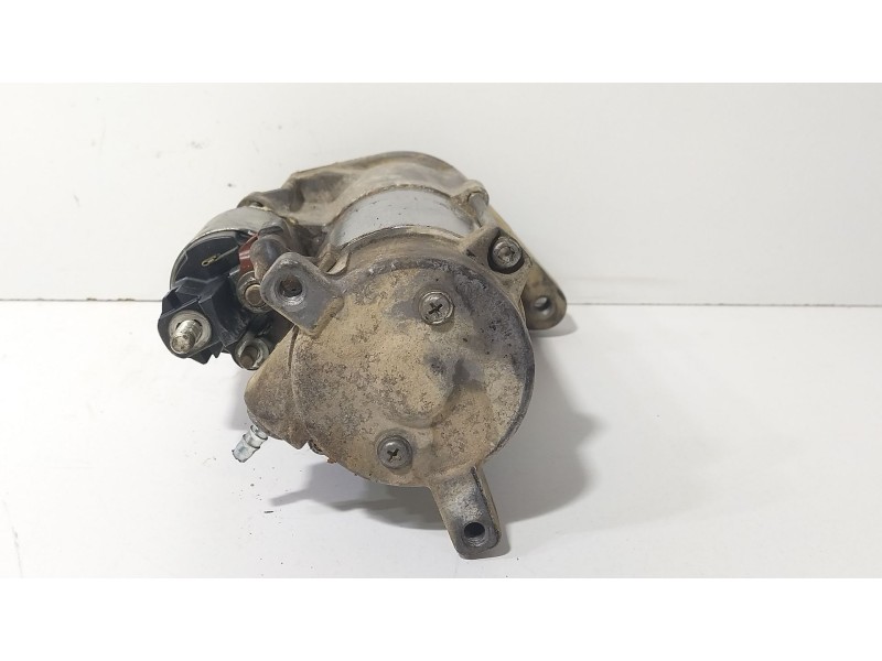 Recambio de motor arranque para land rover discovery iv (l319) 3.0 sdv6 4x4 referencia OEM IAM AH2211001AD  