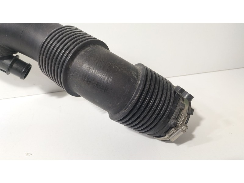 Recambio de tubo para land rover discovery iv (l319) 3.0 sdv6 4x4 referencia OEM IAM AH227990ACA  