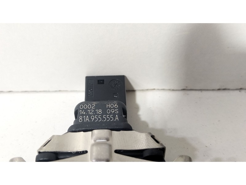 Recambio de modulo electronico para seat leon st (5f8) 1.0 tsi referencia OEM IAM 81A955555A  