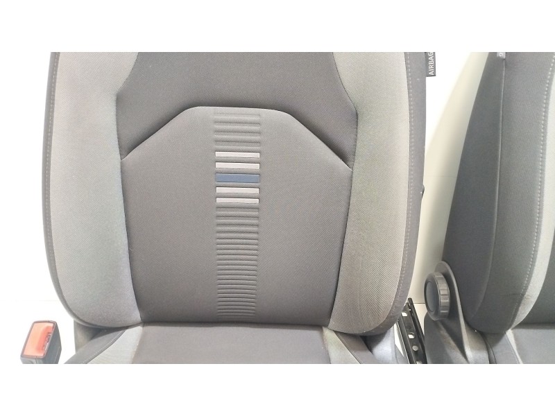 Recambio de juego asientos completo para seat leon st (5f8) 1.0 tsi referencia OEM IAM 5 puertas  