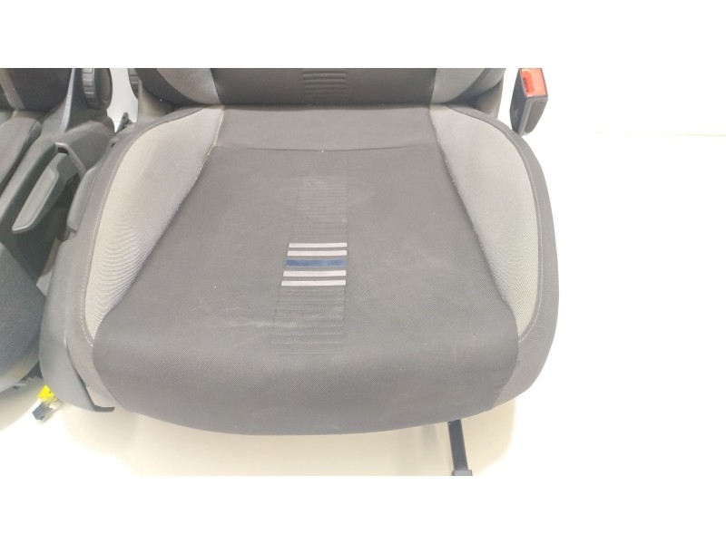 Recambio de juego asientos completo para seat leon st (5f8) 1.0 tsi referencia OEM IAM 5 puertas  