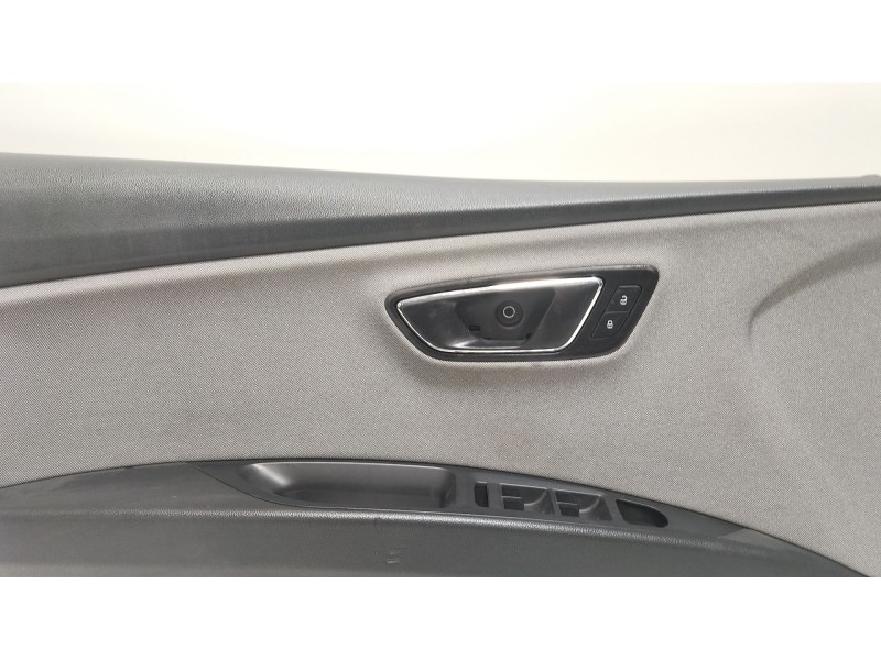 Recambio de juego asientos completo para seat leon st (5f8) 1.0 tsi referencia OEM IAM 5 puertas  