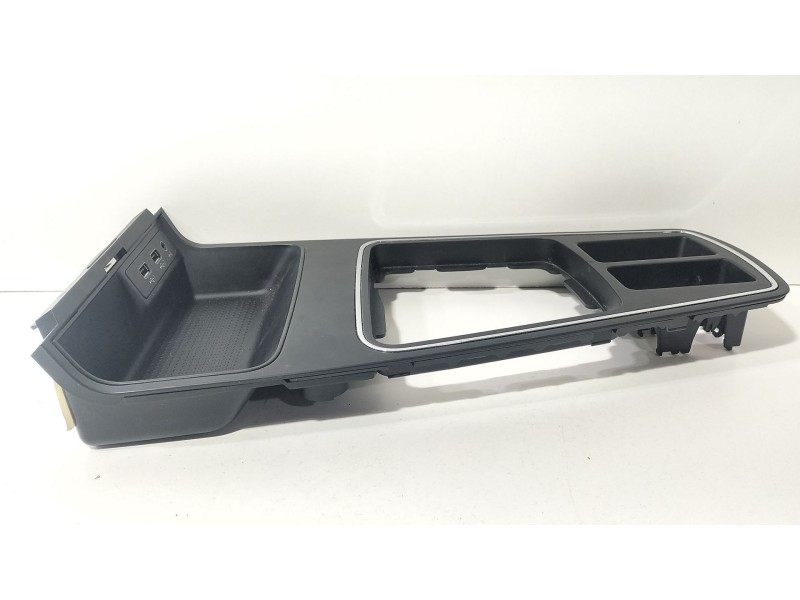 Recambio de moldura para seat leon st (5f8) 1.0 tsi referencia OEM IAM 5F1863283D  