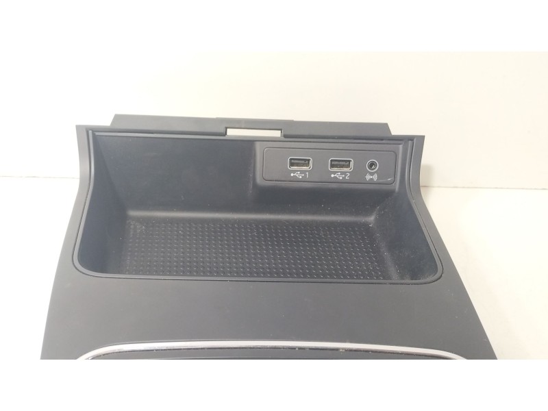 Recambio de moldura para seat leon st (5f8) 1.0 tsi referencia OEM IAM 5F1863283D  