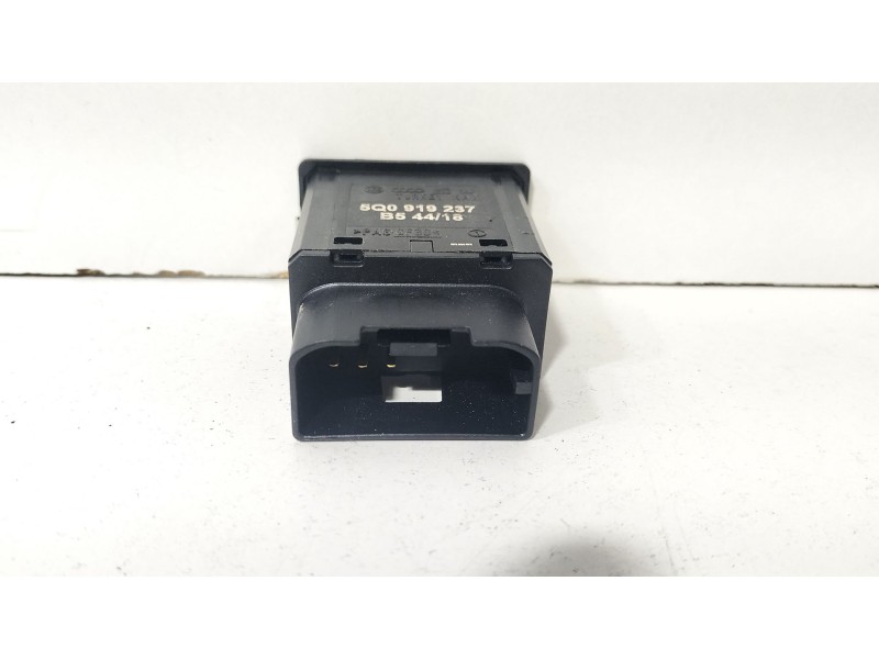 Recambio de interruptor para seat leon st (5f8) 1.0 tsi referencia OEM IAM 5Q0919237  