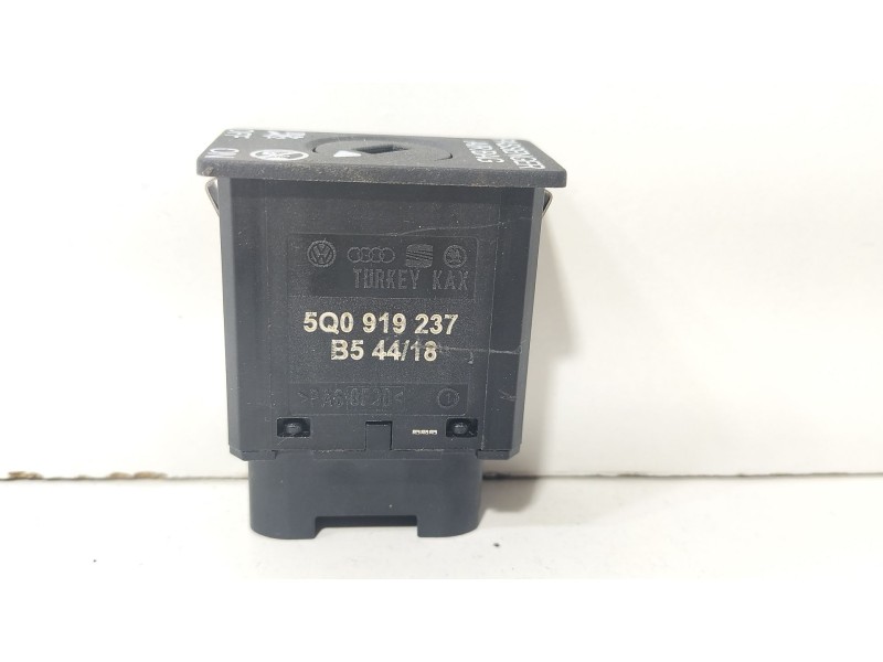 Recambio de interruptor para seat leon st (5f8) 1.0 tsi referencia OEM IAM 5Q0919237  
