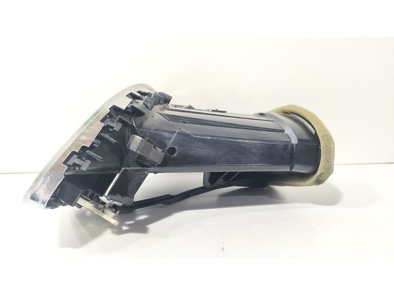 Recambio de rejilla aireadora para seat leon st (5f8) 1.0 tsi referencia OEM IAM 5F1820902  