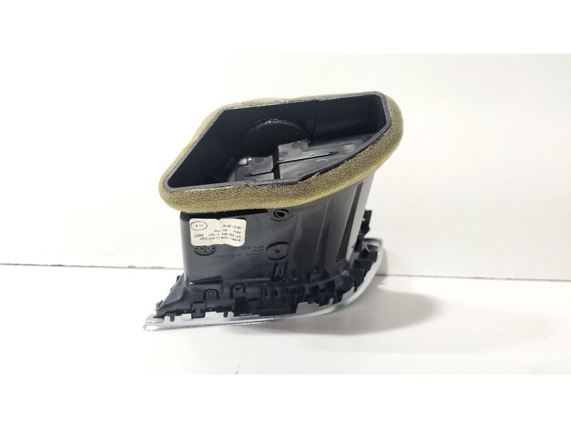 Recambio de rejilla aireadora para seat leon st (5f8) 1.0 tsi referencia OEM IAM 5F1820902  