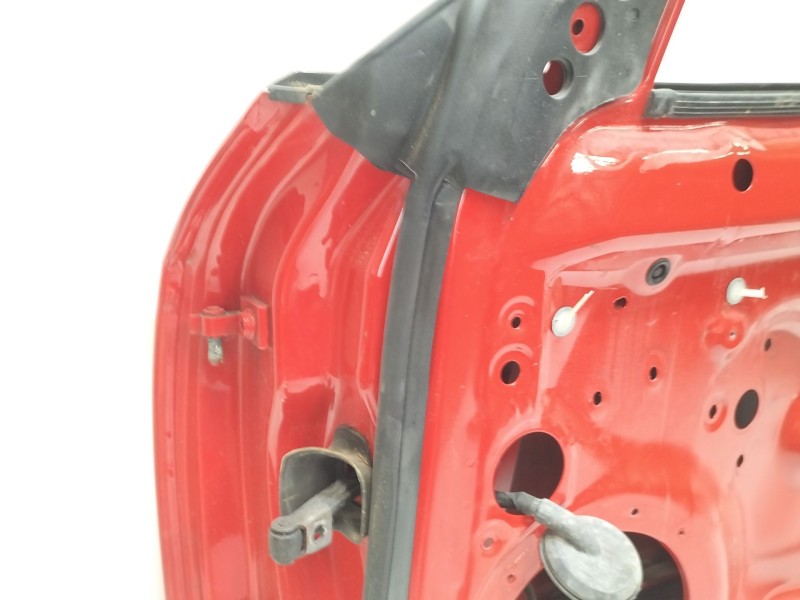 Recambio de puerta delantera derecha para audi a5 (8t3) 2.0 tdi referencia OEM IAM 8T0831052C  