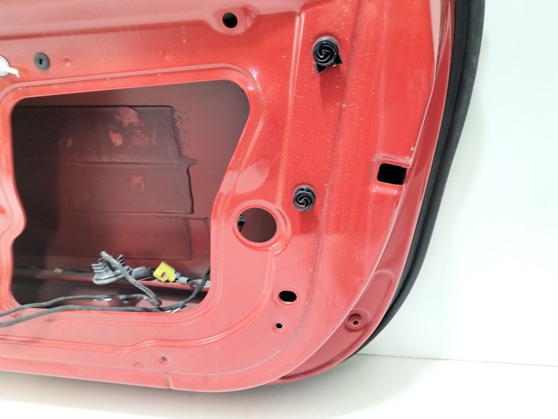 Recambio de puerta delantera derecha para audi a5 (8t3) 2.0 tdi referencia OEM IAM 8T0831052C  