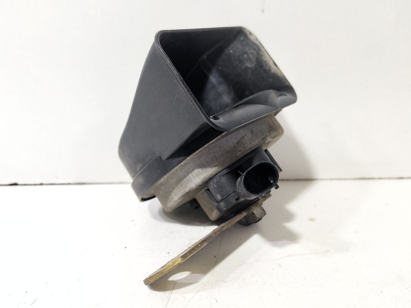 Recambio de claxon para mini mini (r50, r53) one referencia OEM IAM 61337193997  