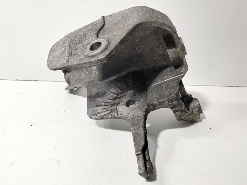 Recambio de soporte motor para mini mini (r50, r53) one referencia OEM IAM 2231676533301  