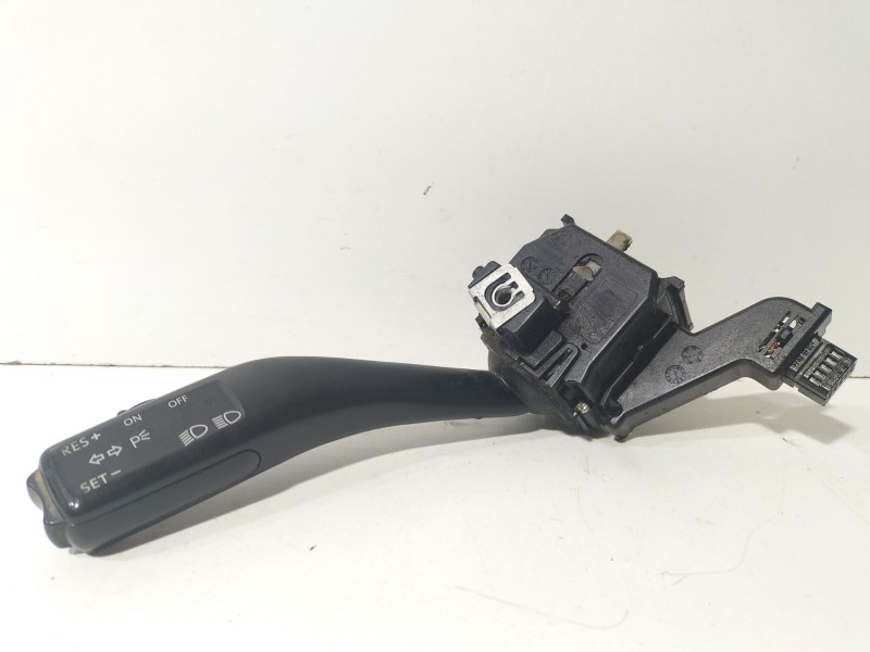 Recambio de mando intermitentes para seat leon (1p1) 2.0 tdi 16v referencia OEM IAM 1K0953513A  