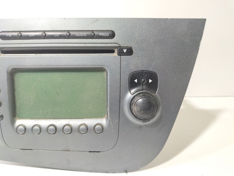 Recambio de sistema audio / radio cd para seat leon (1p1) 2.0 tdi 16v referencia OEM IAM 1P1035186B  