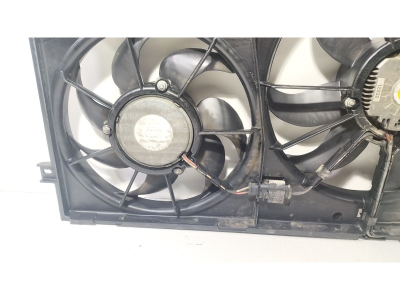 Recambio de electroventilador para seat leon (1p1) 2.0 tdi 16v referencia OEM IAM 1K0121207AA  