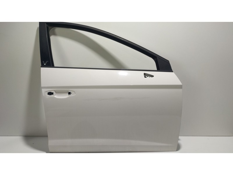Recambio de puerta delantera derecha para seat leon st (5f8) 1.0 tsi referencia OEM IAM 5F4831056A  