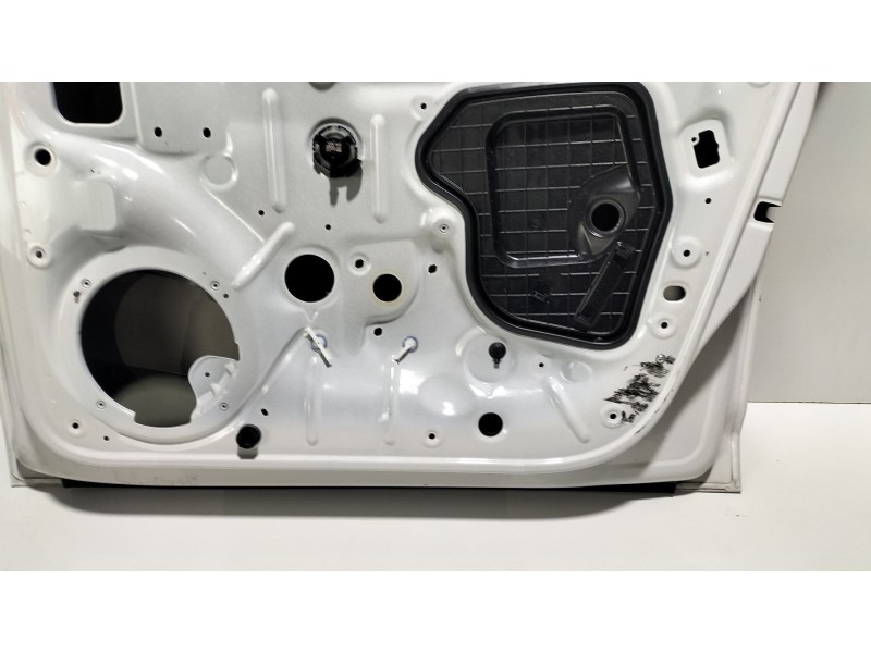 Recambio de puerta delantera derecha para seat leon st (5f8) 1.0 tsi referencia OEM IAM 5F4831056A  