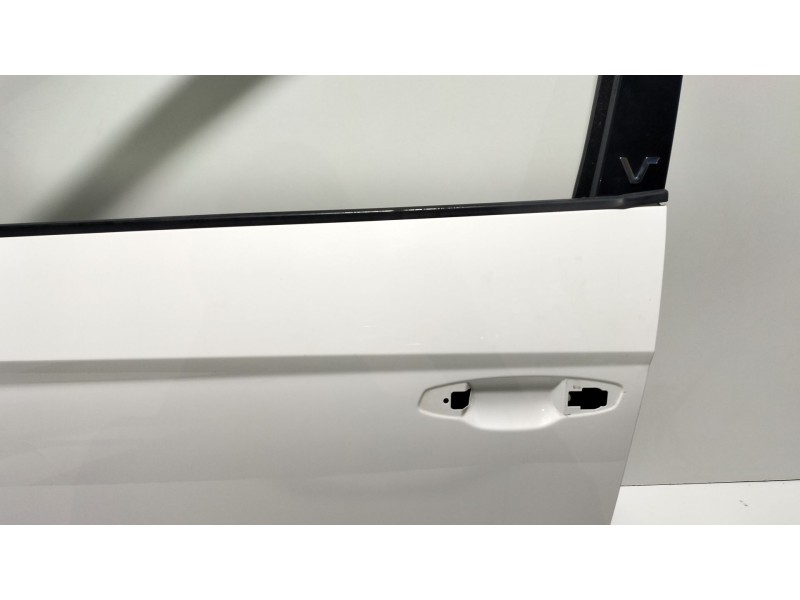 Recambio de puerta delantera izquierda para seat leon st (5f8) 1.0 tsi referencia OEM IAM 5F4831055A  