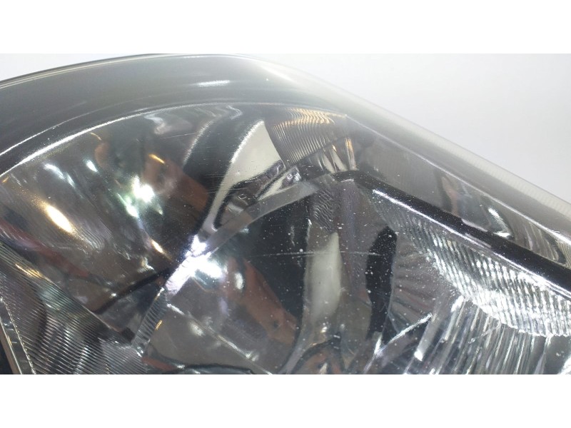 Recambio de faro izquierdo para mitsubishi montero (v60/v70) 3.2 di-d instyle (3-ptas.) referencia OEM IAM 10087419 73793 R