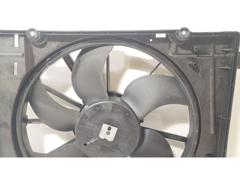 Recambio de electroventilador para dacia logan (ls_) 1.5 dci (ls0w) referencia OEM IAM 8200702960  