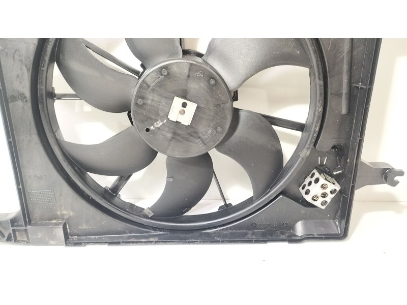 Recambio de electroventilador para dacia logan (ls_) 1.5 dci (ls0w) referencia OEM IAM 8200702960  