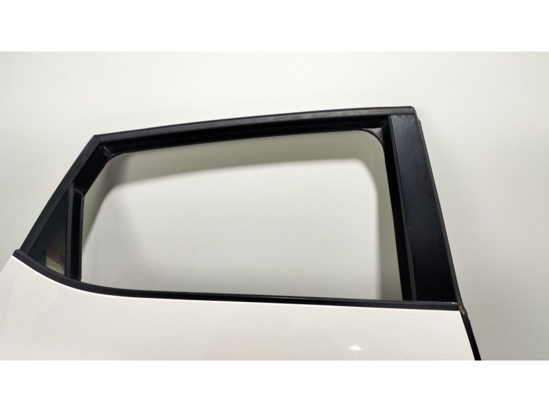 Recambio de puerta trasera derecha para seat leon st (5f8) 1.0 tsi referencia OEM IAM 5F4833056  
