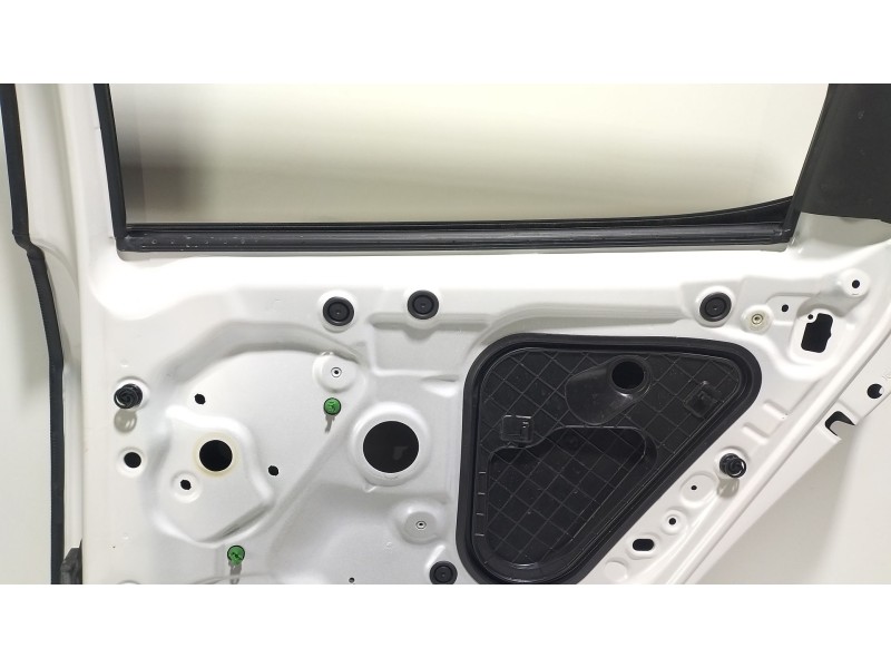 Recambio de puerta trasera derecha para seat leon st (5f8) 1.0 tsi referencia OEM IAM 5F4833056  