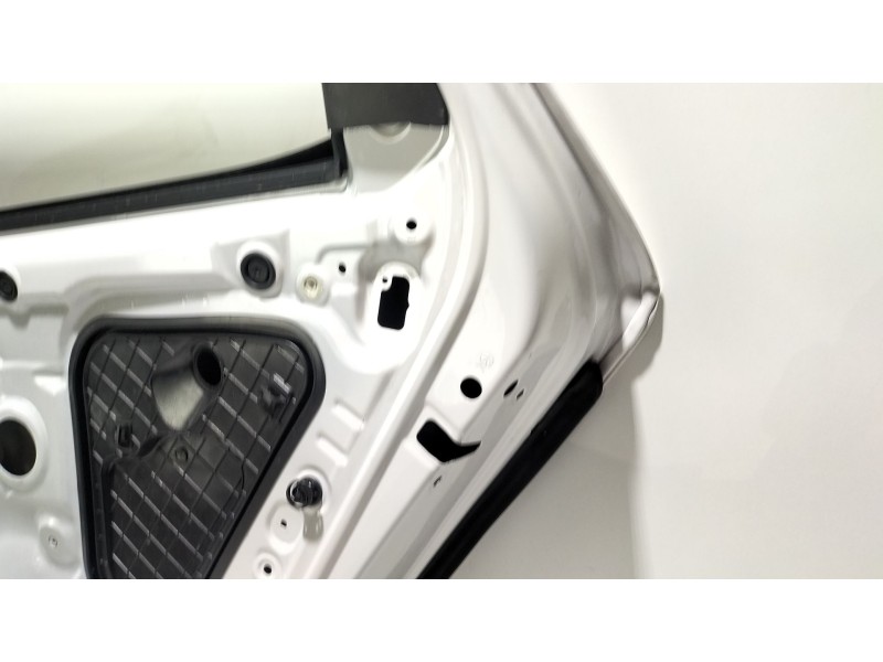 Recambio de puerta trasera derecha para seat leon st (5f8) 1.0 tsi referencia OEM IAM 5F4833056  