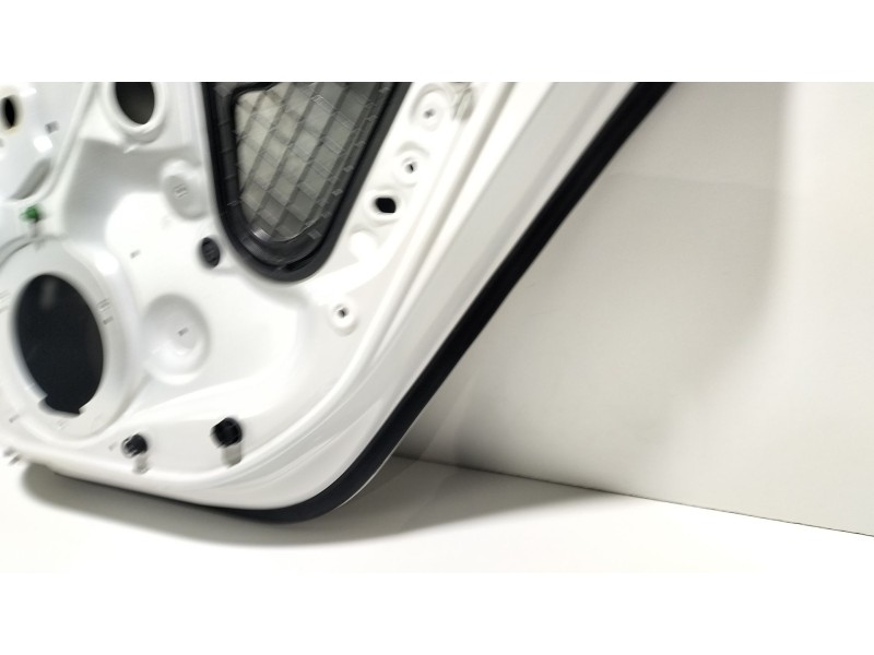 Recambio de puerta trasera derecha para seat leon st (5f8) 1.0 tsi referencia OEM IAM 5F4833056  