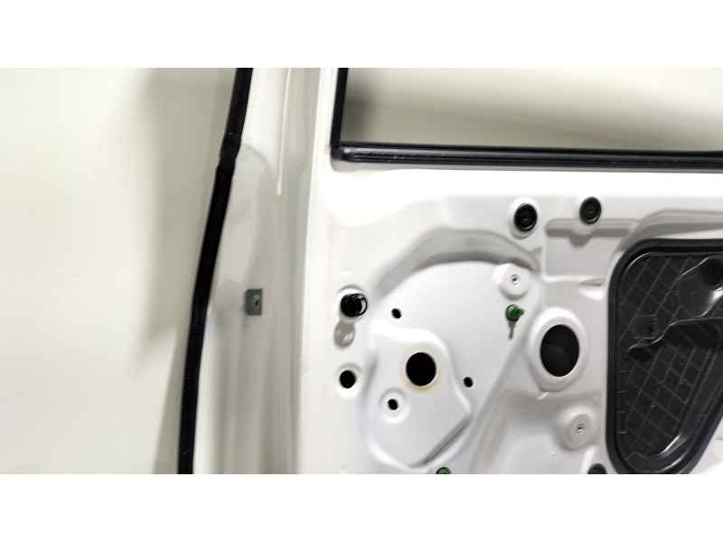 Recambio de puerta trasera derecha para seat leon st (5f8) 1.0 tsi referencia OEM IAM 5F4833056  