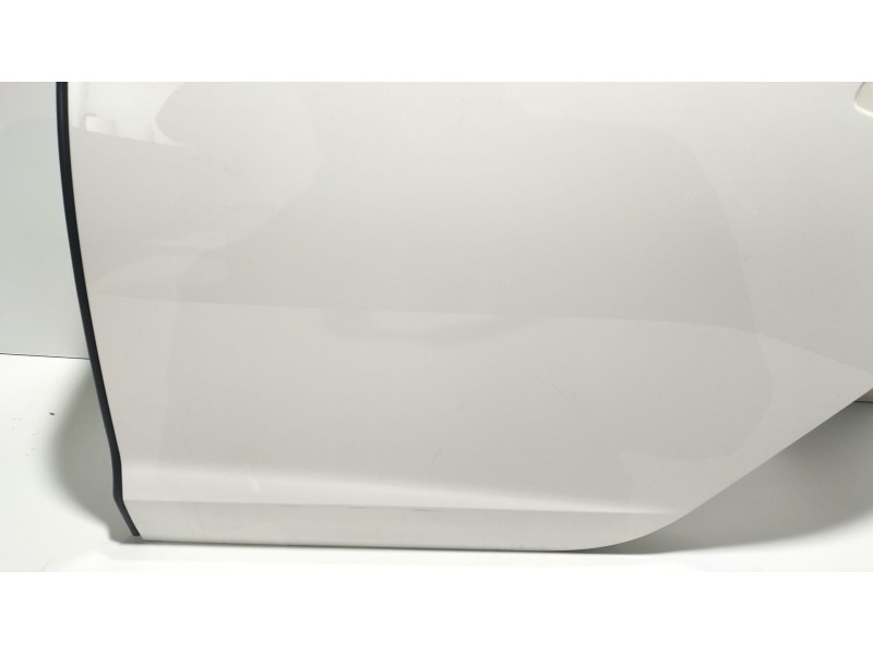 Recambio de puerta trasera izquierda para seat leon st (5f8) 1.0 tsi referencia OEM IAM 5F4833055  