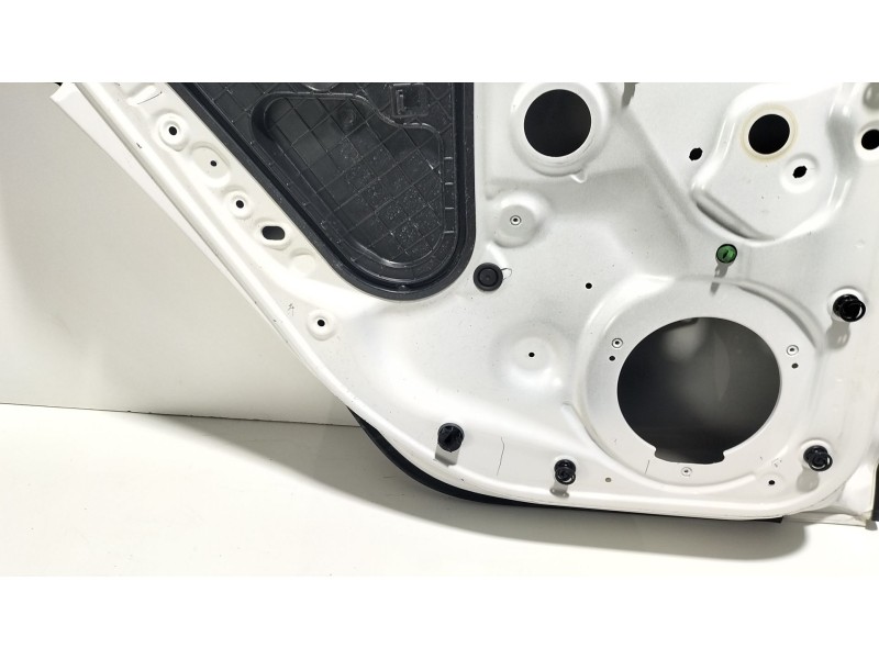 Recambio de puerta trasera izquierda para seat leon st (5f8) 1.0 tsi referencia OEM IAM 5F4833055  