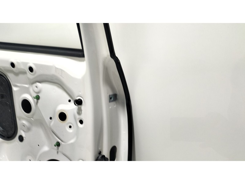 Recambio de puerta trasera izquierda para seat leon st (5f8) 1.0 tsi referencia OEM IAM 5F4833055  