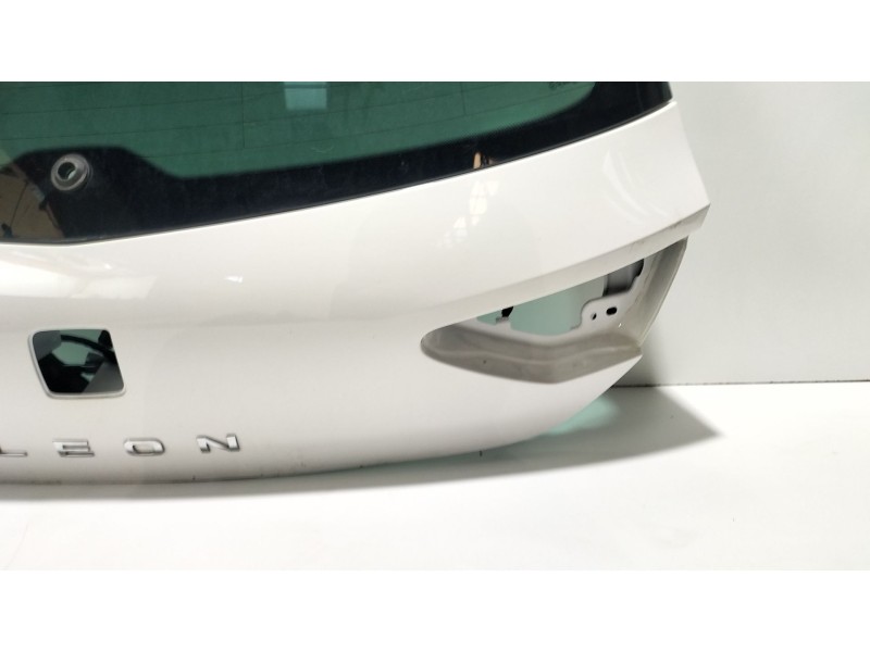 Recambio de porton trasero para seat leon st (5f8) 1.0 tsi referencia OEM IAM 5F4827024  