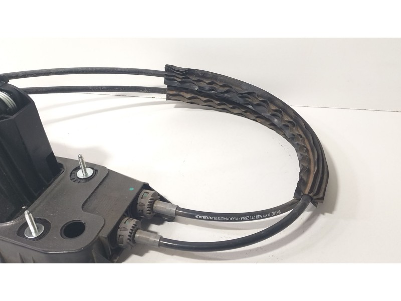 Recambio de palanca cambio para seat leon st (5f8) 1.0 tsi referencia OEM IAM 5Q0711049BJ  