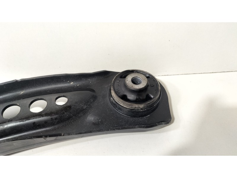Recambio de brazo suspension inferior delantero derecho para seat leon st (5f8) 1.0 tsi referencia OEM IAM 5q0407152t  