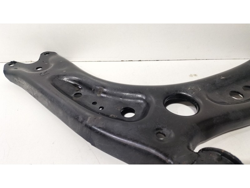 Recambio de brazo suspension inferior delantero derecho para seat leon st (5f8) 1.0 tsi referencia OEM IAM 5q0407152t  