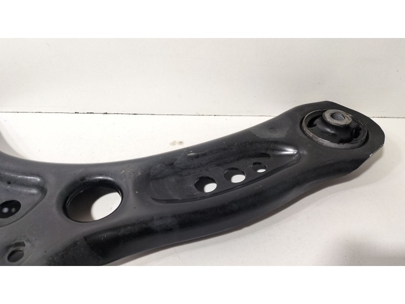 Recambio de brazo suspension inferior delantero derecho para seat leon st (5f8) 1.0 tsi referencia OEM IAM 5q0407152t  