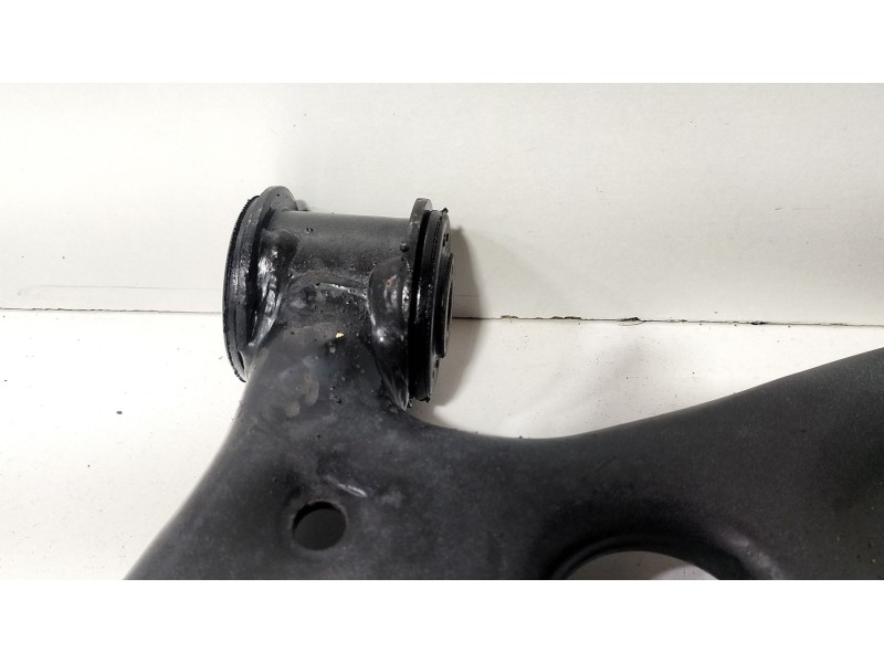Recambio de brazo suspension inferior delantero izquierdo para seat leon st (5f8) 1.0 tsi referencia OEM IAM 5Q0407151t  