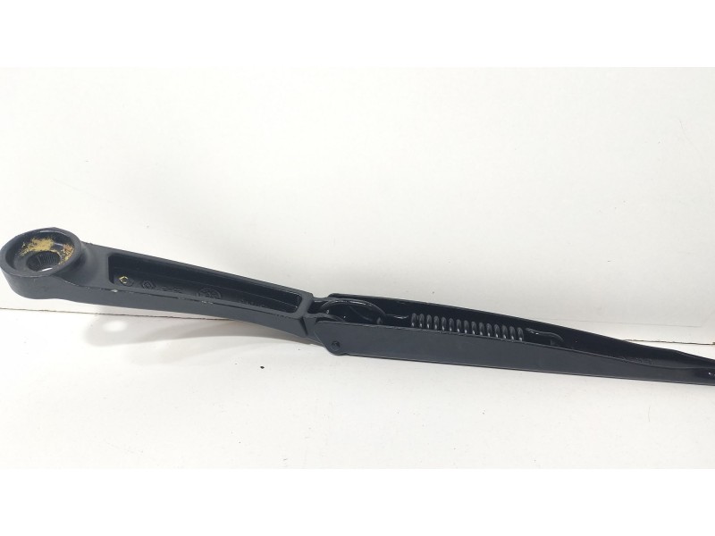 Recambio de brazo limpia delantero derecho para dacia dokker furgoneta/monovolumen 1.5 dci 75 / blue dci 75 (fejw, feah) referen