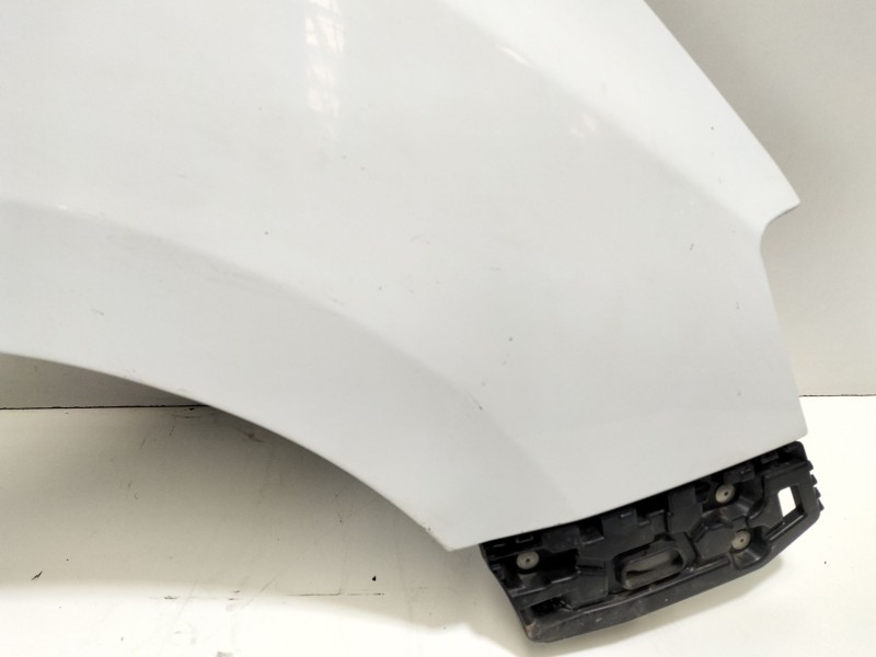 Recambio de aleta delantera derecha para dacia dokker furgoneta/monovolumen 1.5 dci 75 / blue dci 75 (fejw, feah) referencia OEM