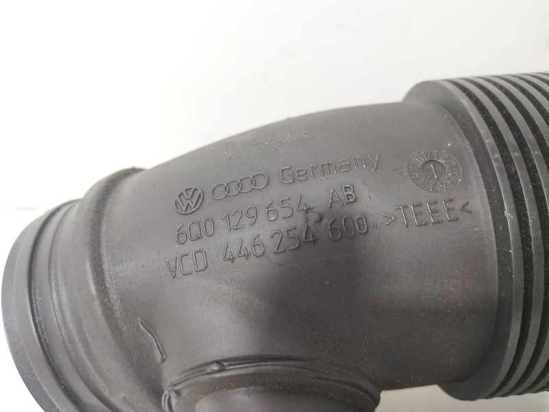 Recambio de tubo para volkswagen polo (9n1) 1.4 tdi referencia OEM IAM 6Q0129654AB  